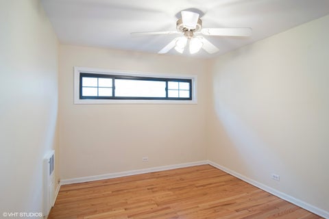 Tiny photo for 257 Washington Boulevard #7, Oak Park, IL 60302 (MLS # 12683308)