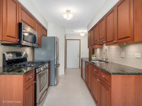 Tiny photo for 7926 Stewart Drive, Darien, IL 60561 (MLS # 12732009)