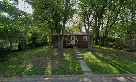 Tiny photo for 210 S High Street, Havana, IL 62644 (MLS # 12524461)