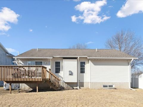 Tiny photo for 720 Cypress Drive, Colona, IL 61241 (MLS # 12572659)