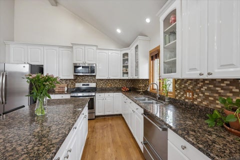Tiny photo for 8317 W Ballard Road, Niles, IL 60714 (MLS # 12651371)