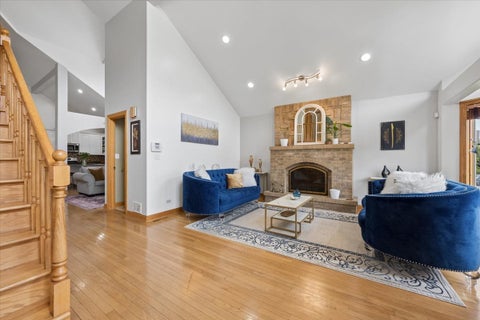 Tiny photo for 8317 W Ballard Road, Niles, IL 60714 (MLS # 12651371)
