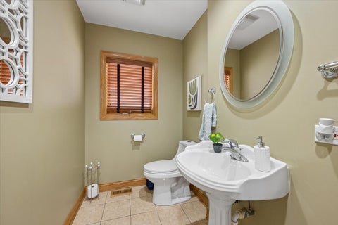 Tiny photo for 8317 W Ballard Road, Niles, IL 60714 (MLS # 12651371)