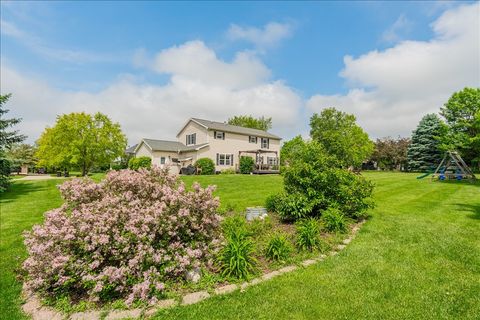 Tiny photo for 13561 Buck Road, Bloomington, IL 61705 (MLS # 12409654)