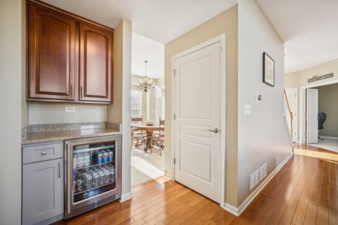 Tiny photo for 4021 Stratford Lane, Carpentersville, IL 60110 (MLS # 12499686)