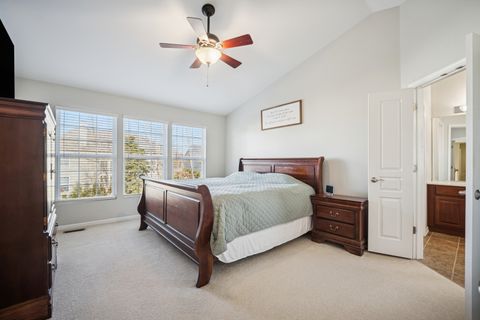 Tiny photo for 4021 Stratford Lane, Carpentersville, IL 60110 (MLS # 12499686)