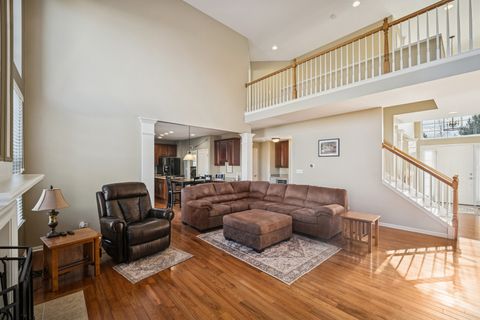 Tiny photo for 4021 Stratford Lane, Carpentersville, IL 60110 (MLS # 12499686)