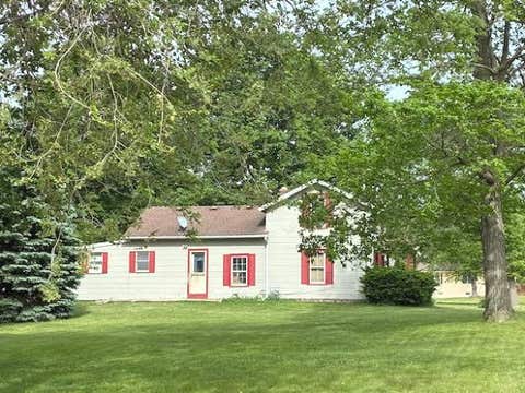 Tiny photo for 704 W Grant Highway, Marengo, IL 60152 (MLS # 12650853)