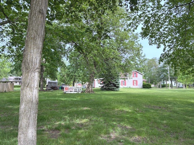 704 W Grant Highway