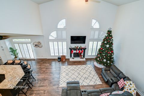 Tiny photo for 533 Nunda Trail, Crystal Lake, IL 60012 (MLS # 12521066)