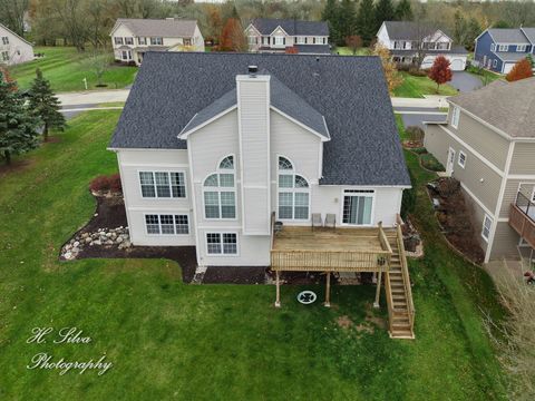 Tiny photo for 533 Nunda Trail, Crystal Lake, IL 60012 (MLS # 12521066)