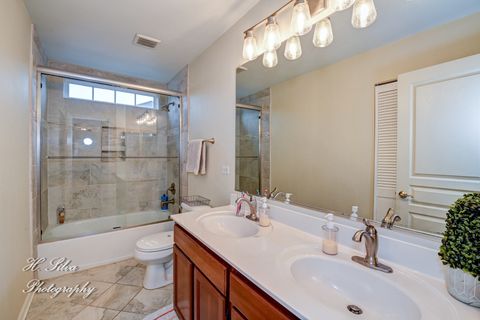 Tiny photo for 533 Nunda Trail, Crystal Lake, IL 60012 (MLS # 12521066)