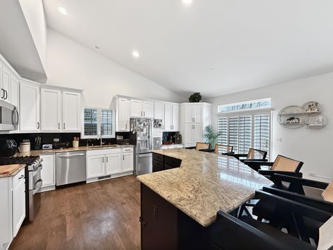 Tiny photo for 533 Nunda Trail, Crystal Lake, IL 60012 (MLS # 12521066)