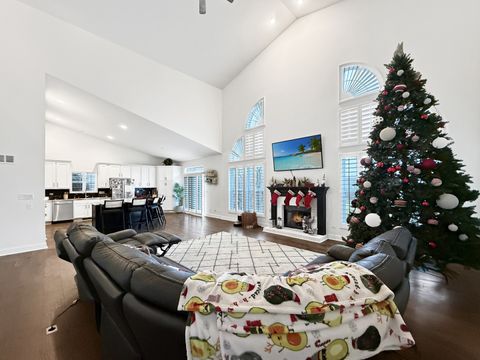 Tiny photo for 533 Nunda Trail, Crystal Lake, IL 60012 (MLS # 12521066)