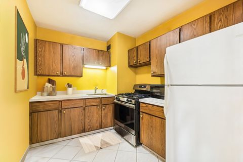 Tiny photo for 1150 N Lake Shore Drive #13D, Chicago, IL 60611 (MLS # 12490002)