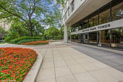 Tiny photo for 1960 N Lincoln Park West PARK #2601, Chicago, IL 60614 (MLS # 12774898)