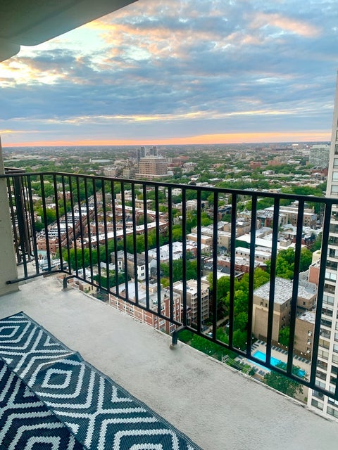 Tiny photo for 1960 N Lincoln Park West PARK #2601, Chicago, IL 60614 (MLS # 12774898)