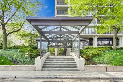 Tiny photo for 1960 N Lincoln Park West PARK #2601, Chicago, IL 60614 (MLS # 12774898)