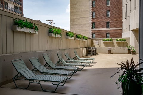Tiny photo for 345 W Fullerton Parkway #1701, Chicago, IL 60614 (MLS # 12785982)