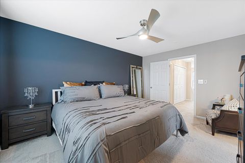 Tiny photo for 1401 S Fairfield Avenue, Lombard, IL 60148 (MLS # 12588572)