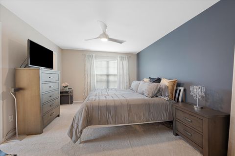 Tiny photo for 1401 S Fairfield Avenue, Lombard, IL 60148 (MLS # 12588572)