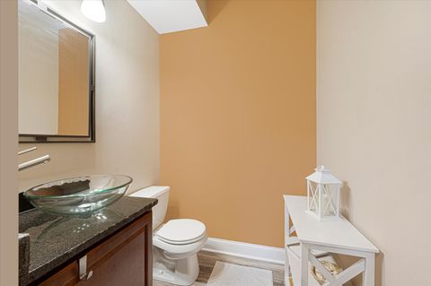 Tiny photo for 1401 S Fairfield Avenue, Lombard, IL 60148 (MLS # 12588572)