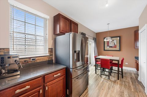 Tiny photo for 1401 S Fairfield Avenue, Lombard, IL 60148 (MLS # 12588572)