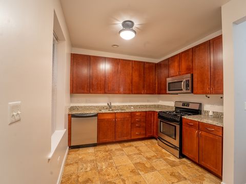 Tiny photo for 6752 S CLYDE Avenue #3, Chicago, IL 60649 (MLS # 12564447)
