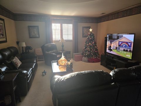 Tiny photo for 5457 W 108th Place, Oak Lawn, IL 60453 (MLS # 12574112)