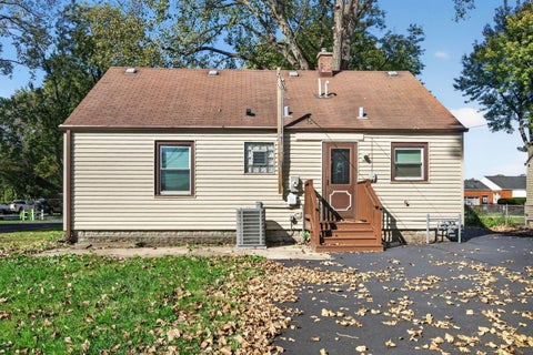 Tiny photo for 15711 Whipple Avenue, Markham, IL 60428 (MLS # 12792227)