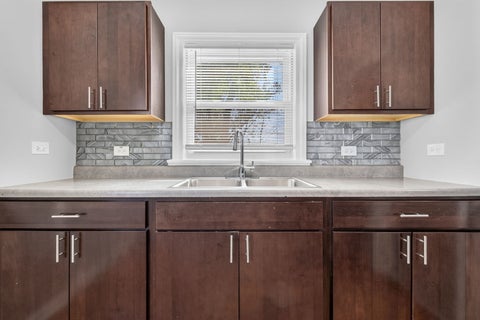 Tiny photo for 15711 Whipple Avenue, Markham, IL 60428 (MLS # 12792227)
