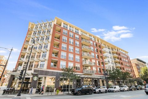 Photo of 1001 W Madison Street #713, Chicago, IL 60607 (MLS # 12485444)