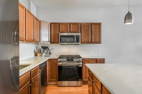 Tiny photo for 1001 W Madison Street #713, Chicago, IL 60607 (MLS # 12485444)