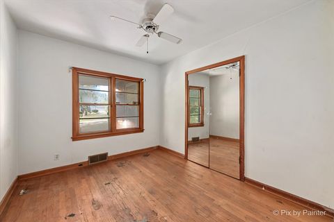 Tiny photo for 2306 S Central Avenue, Rockford, IL 61102 (MLS # 12504317)