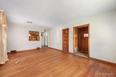 Tiny photo for 2306 S Central Avenue, Rockford, IL 61102 (MLS # 12504317)