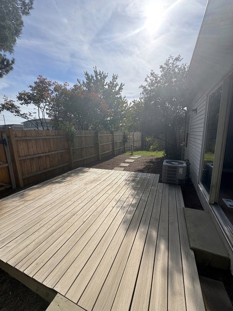Tiny photo for 1543 N Gatewood Avenue, Palatine, IL 60067 (MLS # 12795461)