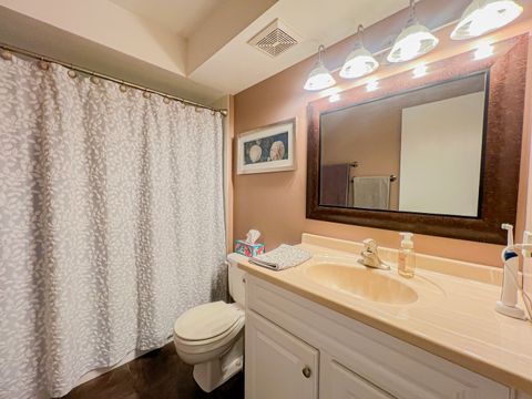 Tiny photo for 8422 W CATALPA Avenue #202, Chicago, IL 60656 (MLS # 12602353)