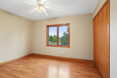 Tiny photo for 14011 Norwich Lane #303, Orland Park, IL 60467 (MLS # 12715572)