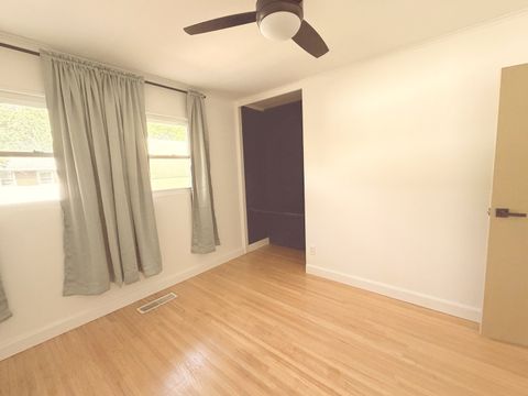 Tiny photo for 1 Cottonwood Street, Bloomington, IL 61701 (MLS # 12629674)
