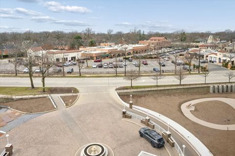 Tiny photo for 1500 Sheridan Road #6H, Wilmette, IL 60091 (MLS # 12595775)