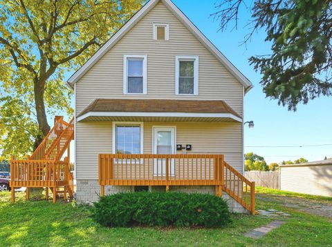 7635 W Foster Avenue Chicago IL 60656