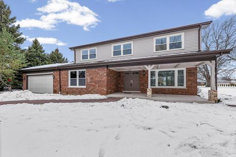 Photo of 2527 Checker Road, Long Grove, IL 60047 (MLS # 12532063)
