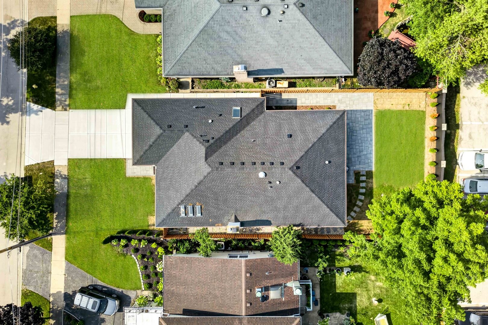 1013 N Delphia Avenue