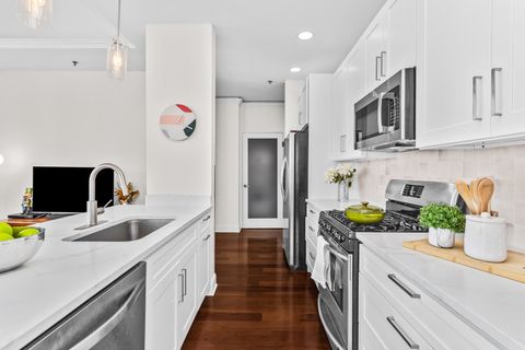 Tiny photo for 400 W Ontario Street #1701, Chicago, IL 60654 (MLS # 12615511)