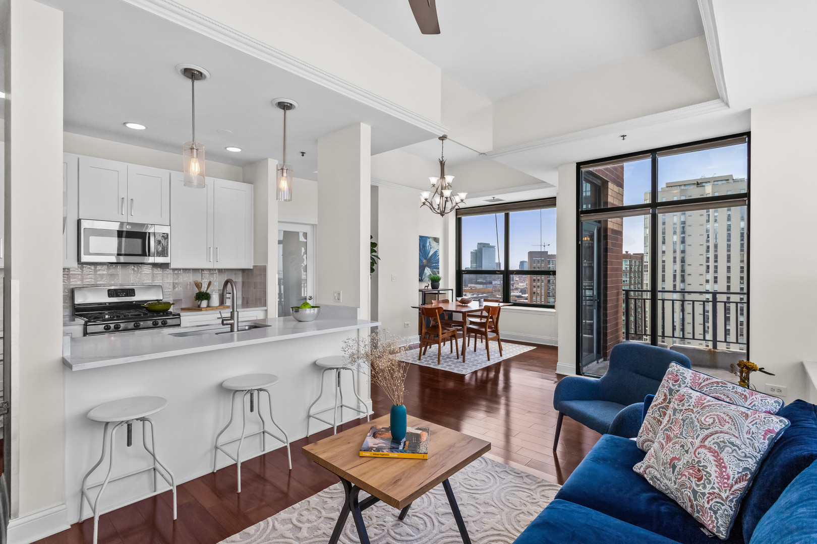 400 W Ontario Street 1701