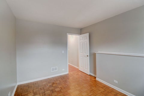 Tiny photo for 917 Burgess Circle, Buffalo Grove, IL 60089 (MLS # 12741524)