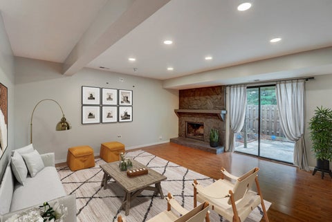 Tiny photo for 917 Burgess Circle, Buffalo Grove, IL 60089 (MLS # 12741524)