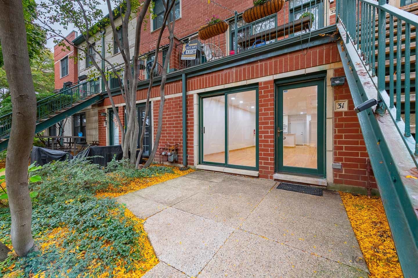 1812 S Dearborn Street 31