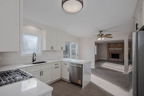 Tiny photo for 441 Wheeler Drive, Lemont, IL 60439 (MLS # 12563474)