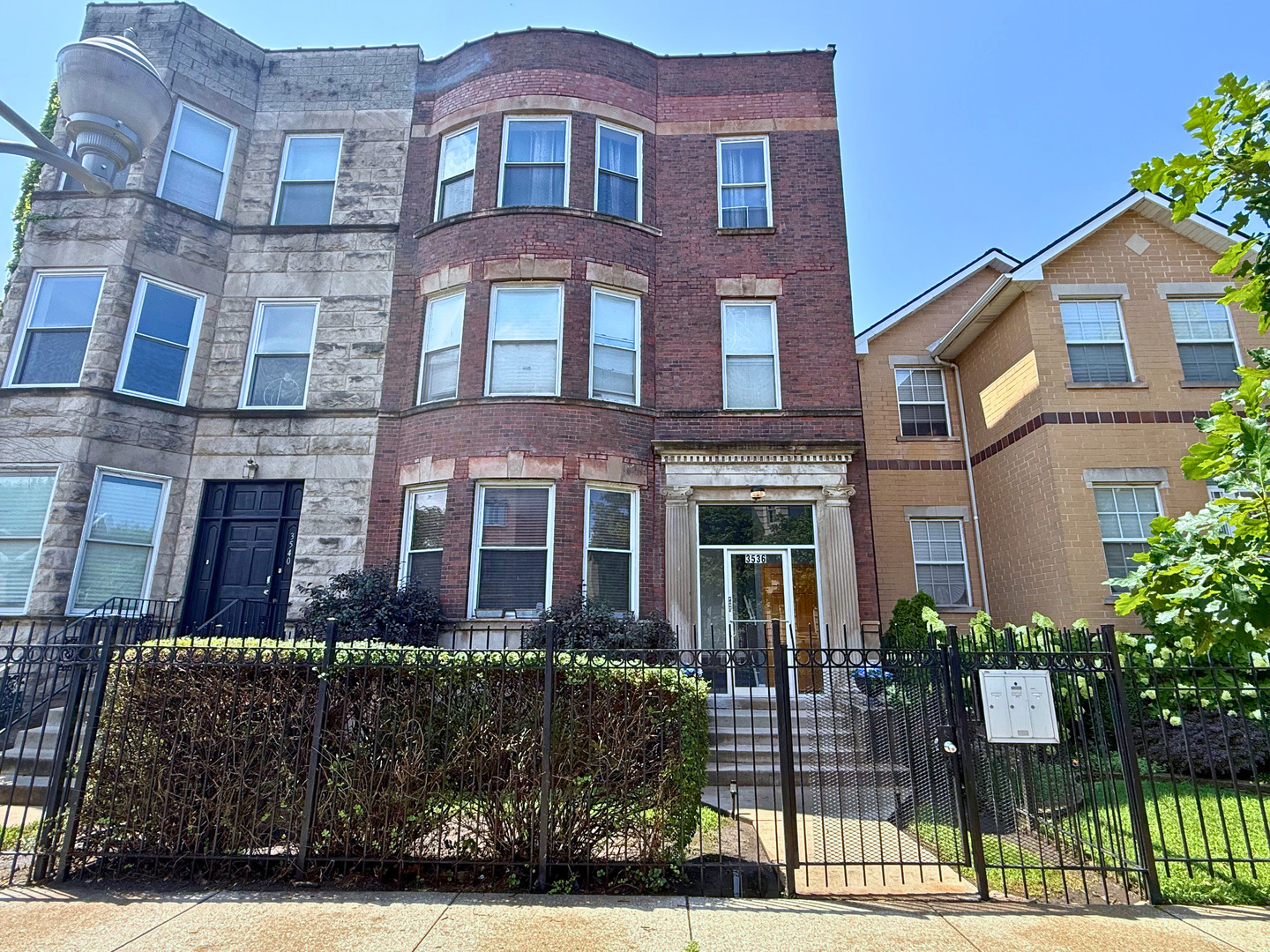 3536 S Prairie Avenue 1